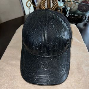 Gucci baseball hat